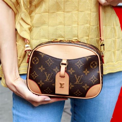 lv deauville bag review|deauville mini handbags review.